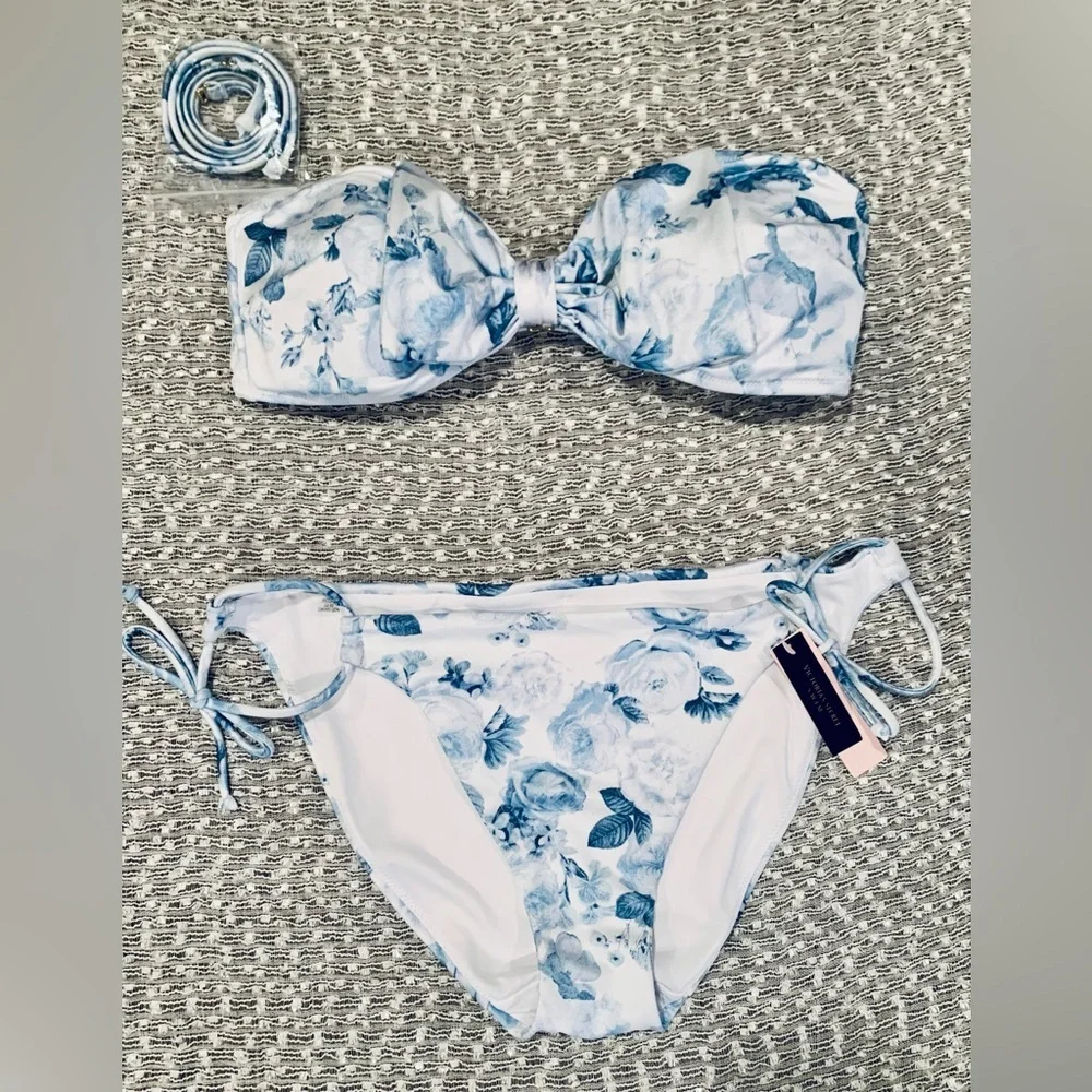 Victoria’s Secret Blue Floral Bow Bikini NWT - M